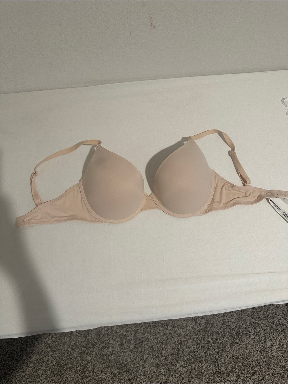 PINK Victoria's Secret Light Nude Smooth T-Shirt Bra